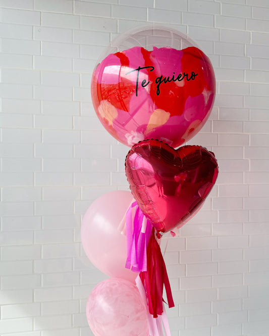 Arreglo de globos con corazón