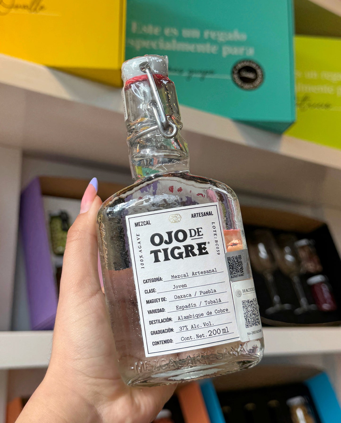 Mezcal mini Ojo de Tigre