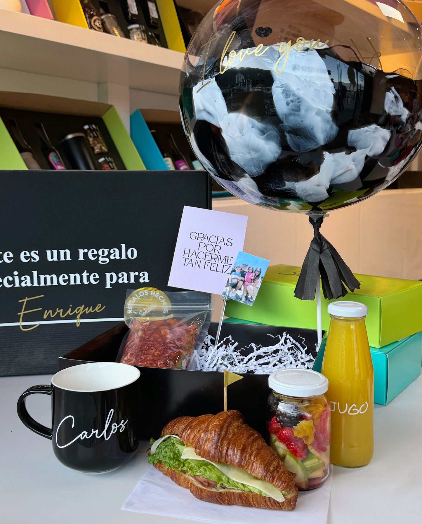 Brunch Basket con taza